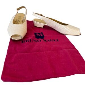 NEW Bruno Magli Slingback Peep Toe Croc Embossed Ivory Italy Buckle Size 6.5
